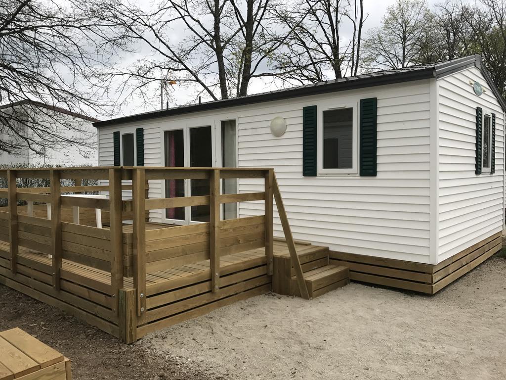Camping De Contrexéville