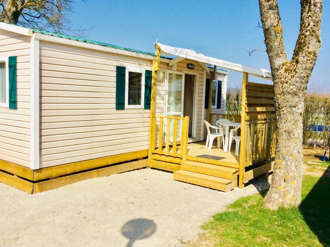 Camping De Contrexéville